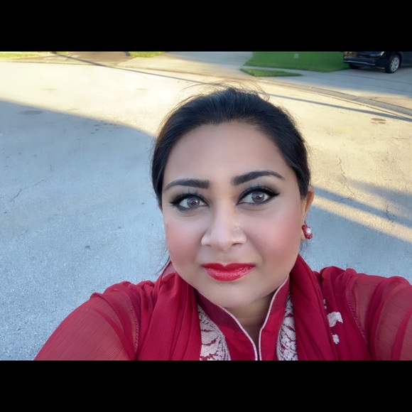 Meet your Posher, Sonita - Picture 6 of 16